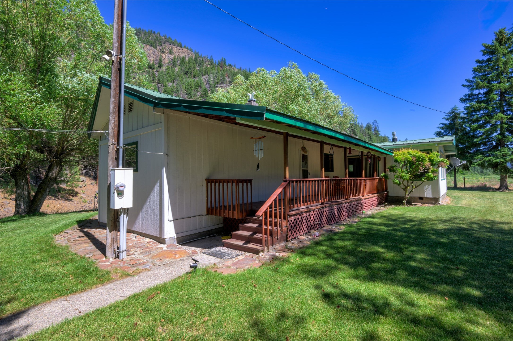 8045 Mt Hwy 200, Plains, Montana, 59859, United States, 3 Bedrooms Bedrooms, ,1 BathroomBathrooms,Residential,For Sale,8045 Mt Hwy 200,1586647