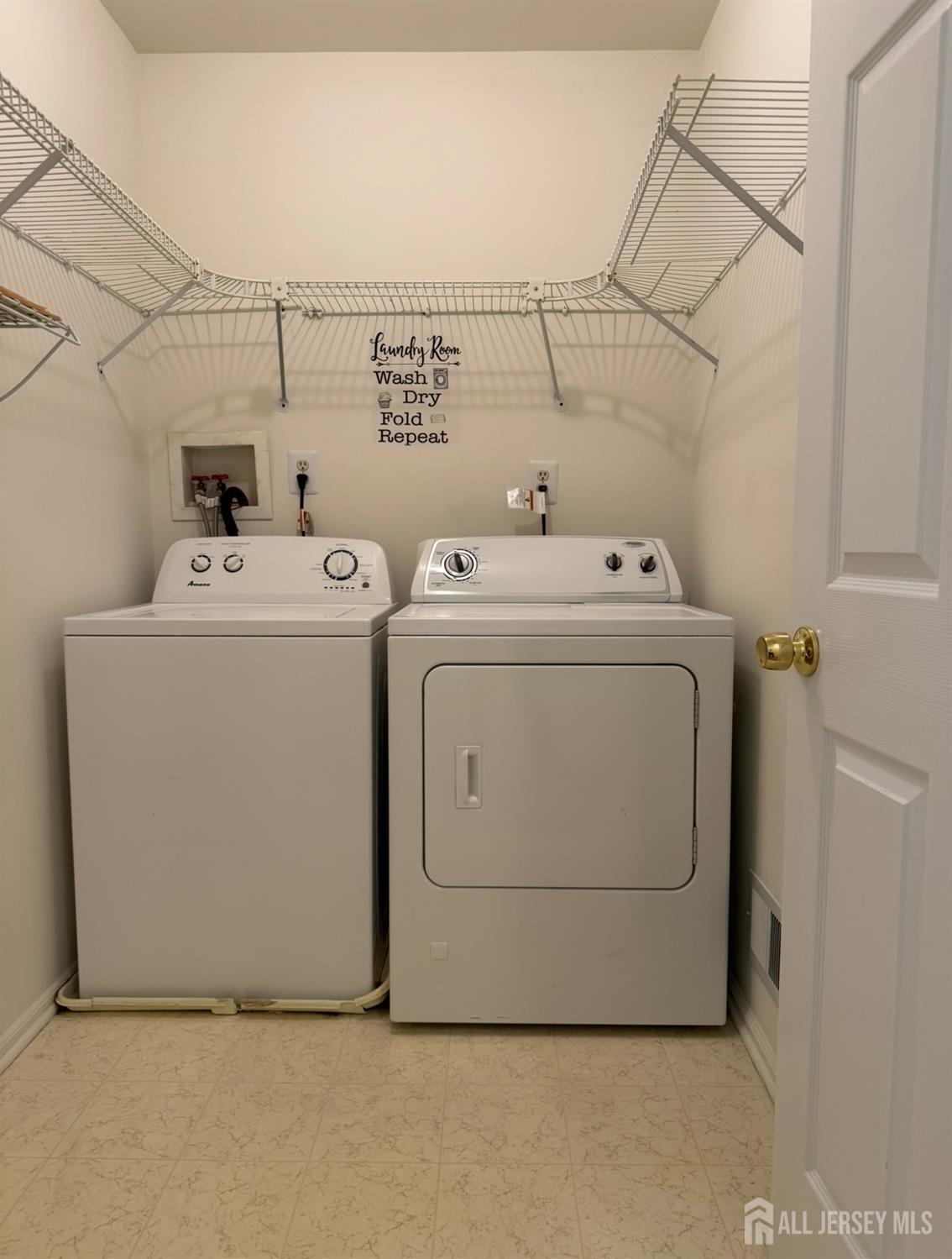 Jamesburg, New Jersey, 08831, United States, 3 Bedrooms Bedrooms, ,3 BathroomsBathrooms,Residential,For Sale,1964008