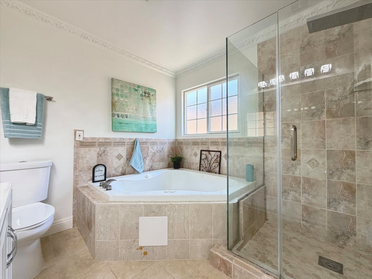 Cerritos, California, 90703, United States, 6 Bedrooms Bedrooms, ,5 BathroomsBathrooms,Residential,For Sale,2048783