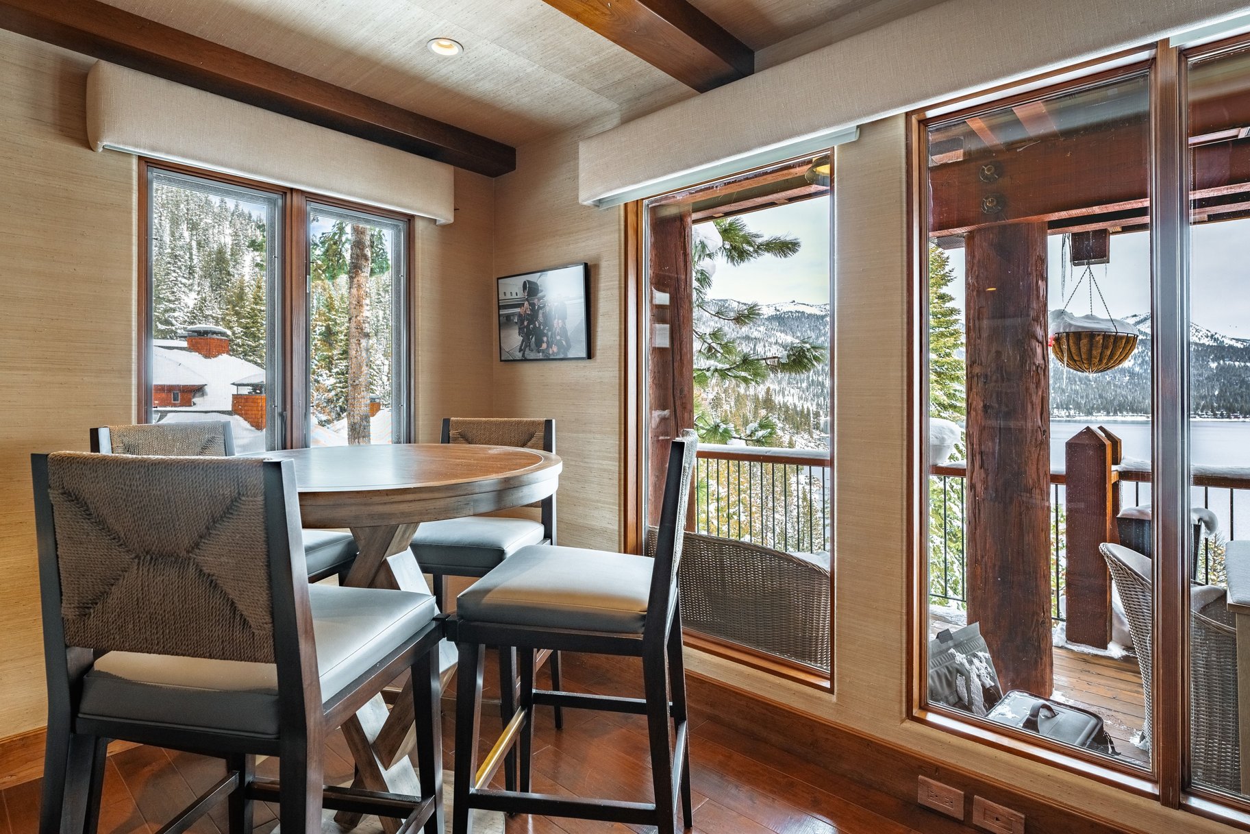  Legendary Stillwater Cove  Gated. Private. Lakefront - 物件實景