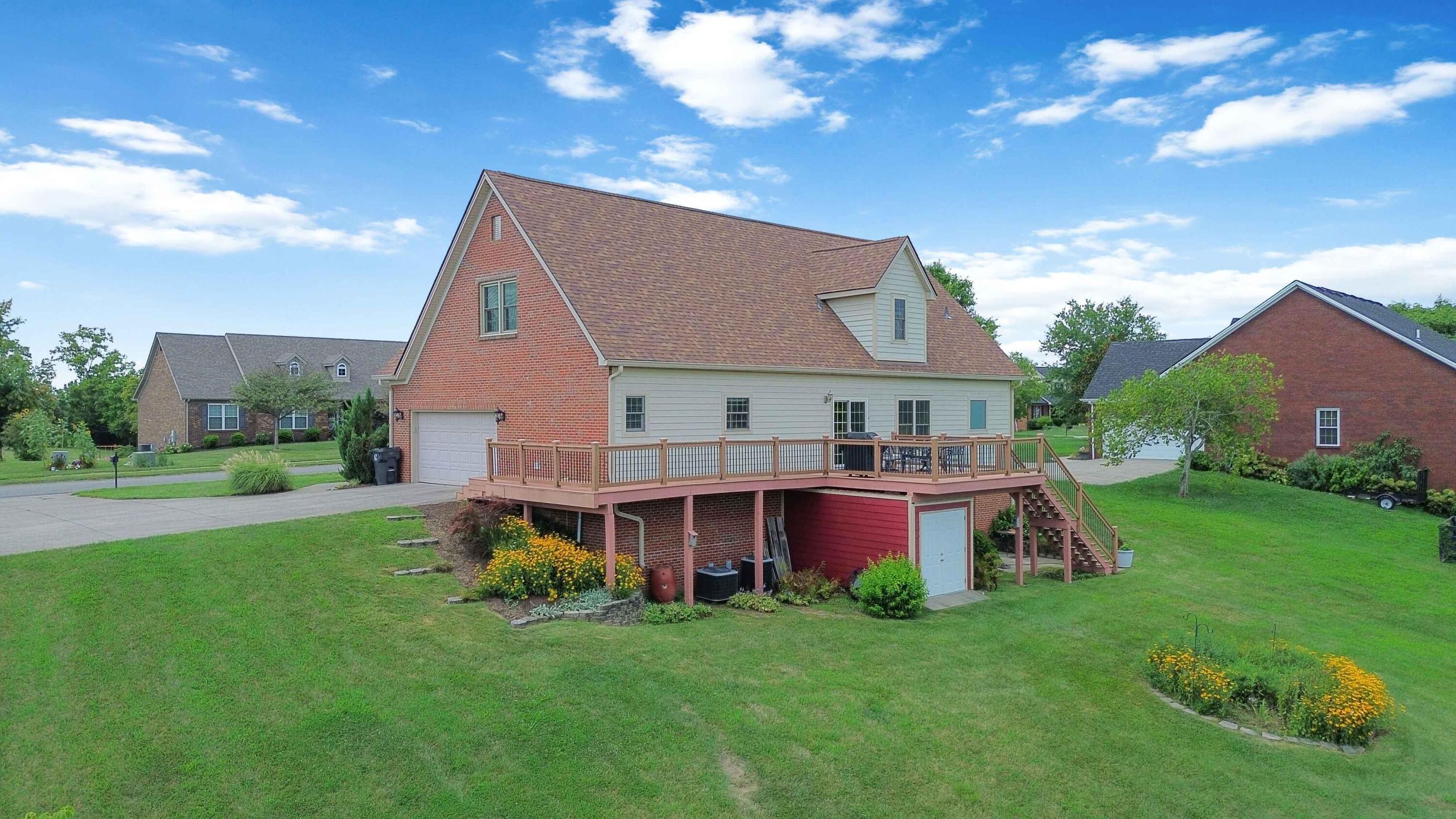 Richmond, Kentucky, 40475, United States, 4 Bedrooms Bedrooms, ,4 BathroomsBathrooms,Residential,For Sale,1910614