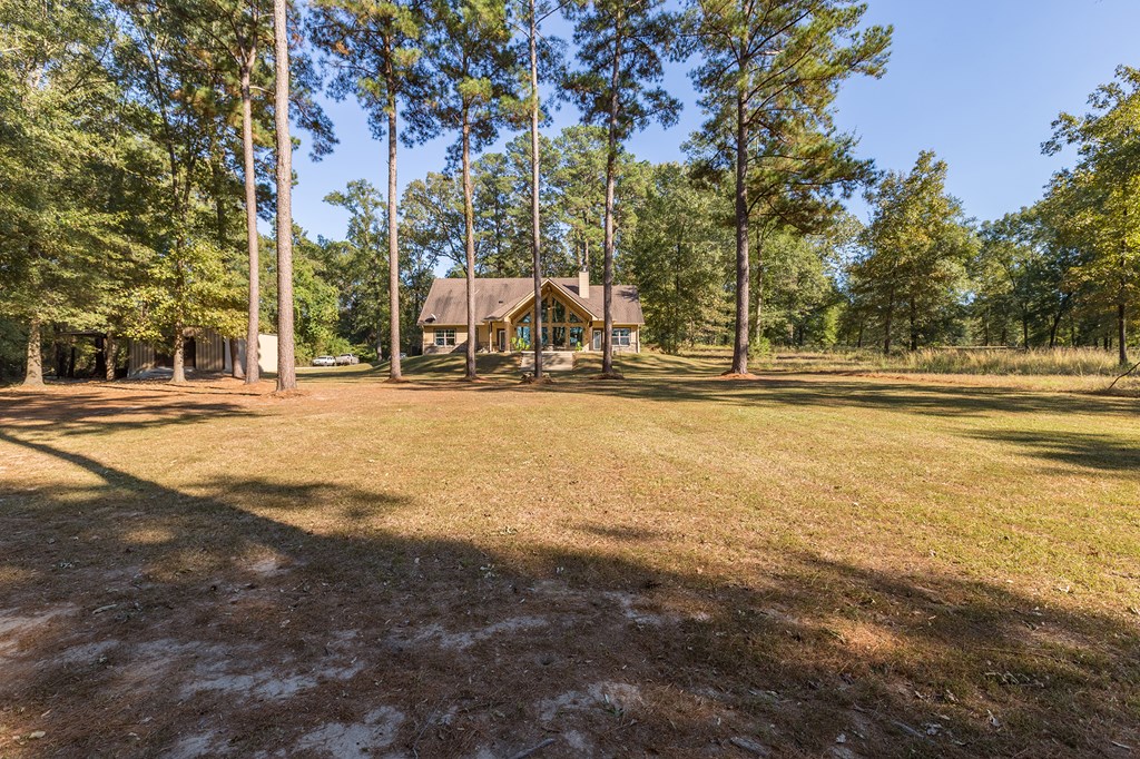 Etoile, Texas, 75944, United States, 3 Bedrooms Bedrooms, ,2 BathroomsBathrooms,Residential,For Sale,1989857