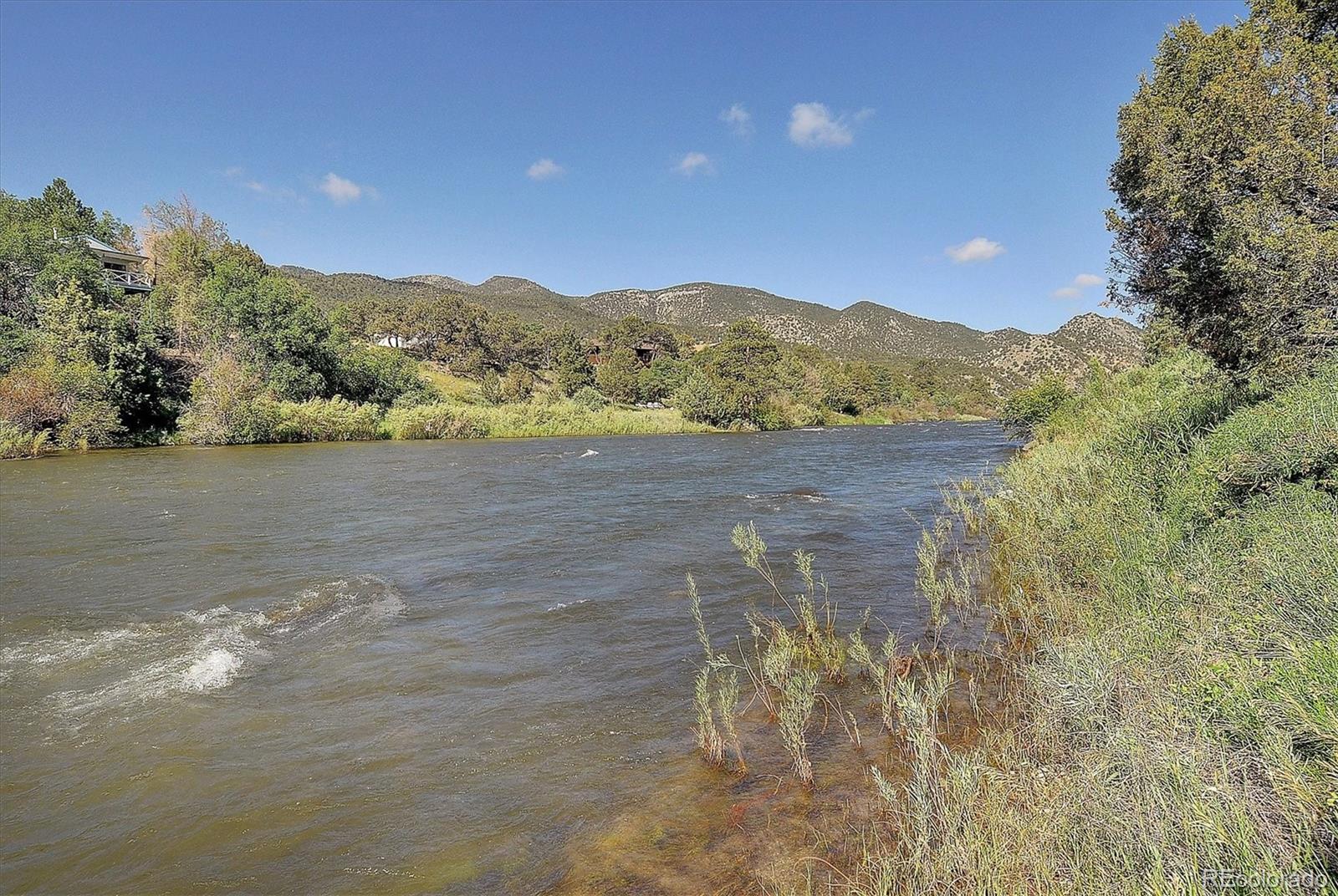 Salida, Colorado, 81201, United States, 2 Bedrooms Bedrooms, ,2 BathroomsBathrooms,Residential,For Sale,1995461