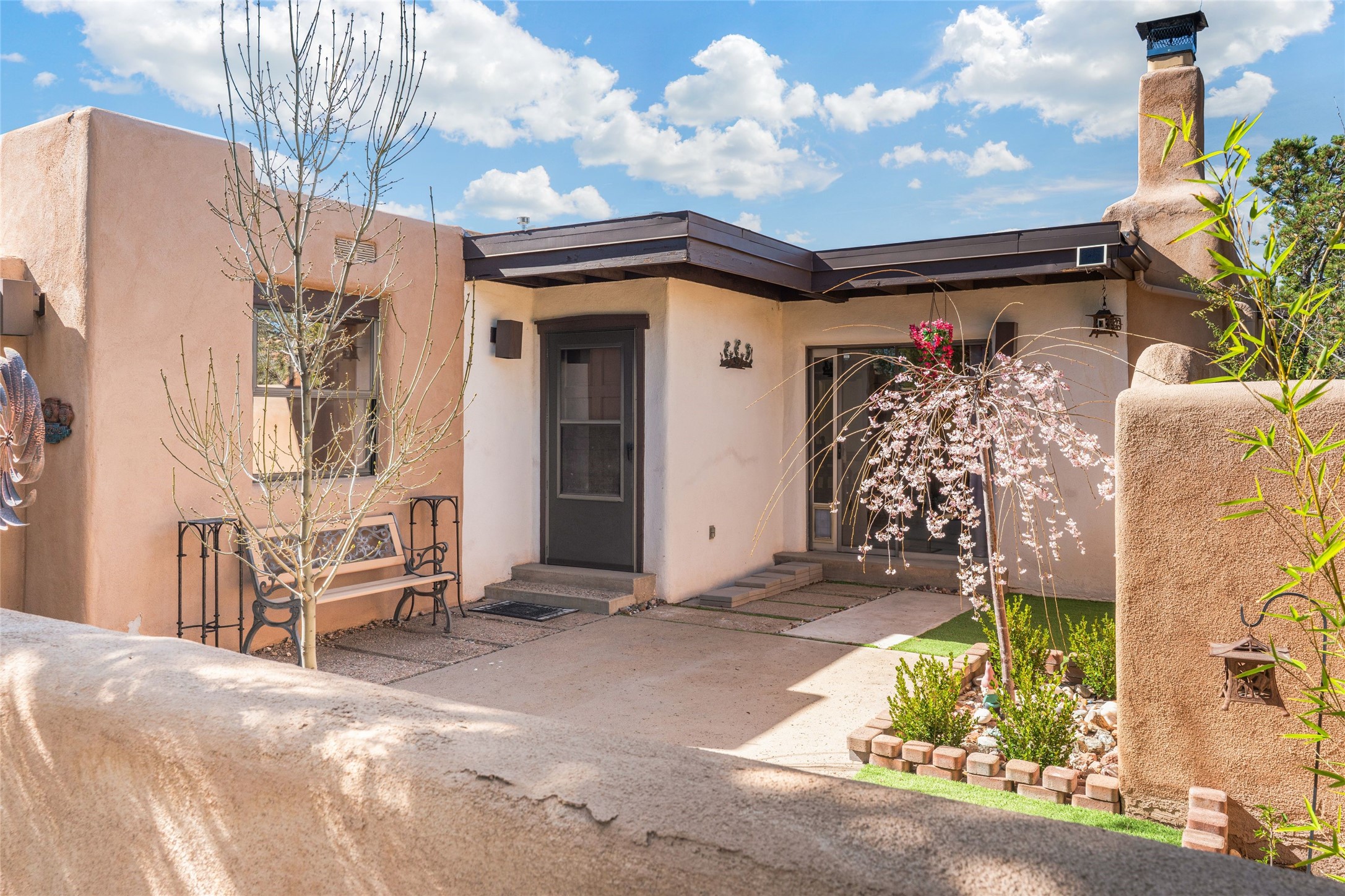  329 Calle Loma Norte - 物件實景