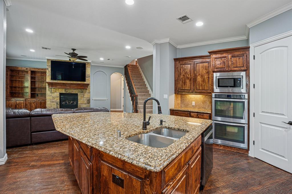 Flower Mound, Texas, 75022, United States, 5 Bedrooms Bedrooms, ,4 BathroomsBathrooms,Residential,For Sale,1991112