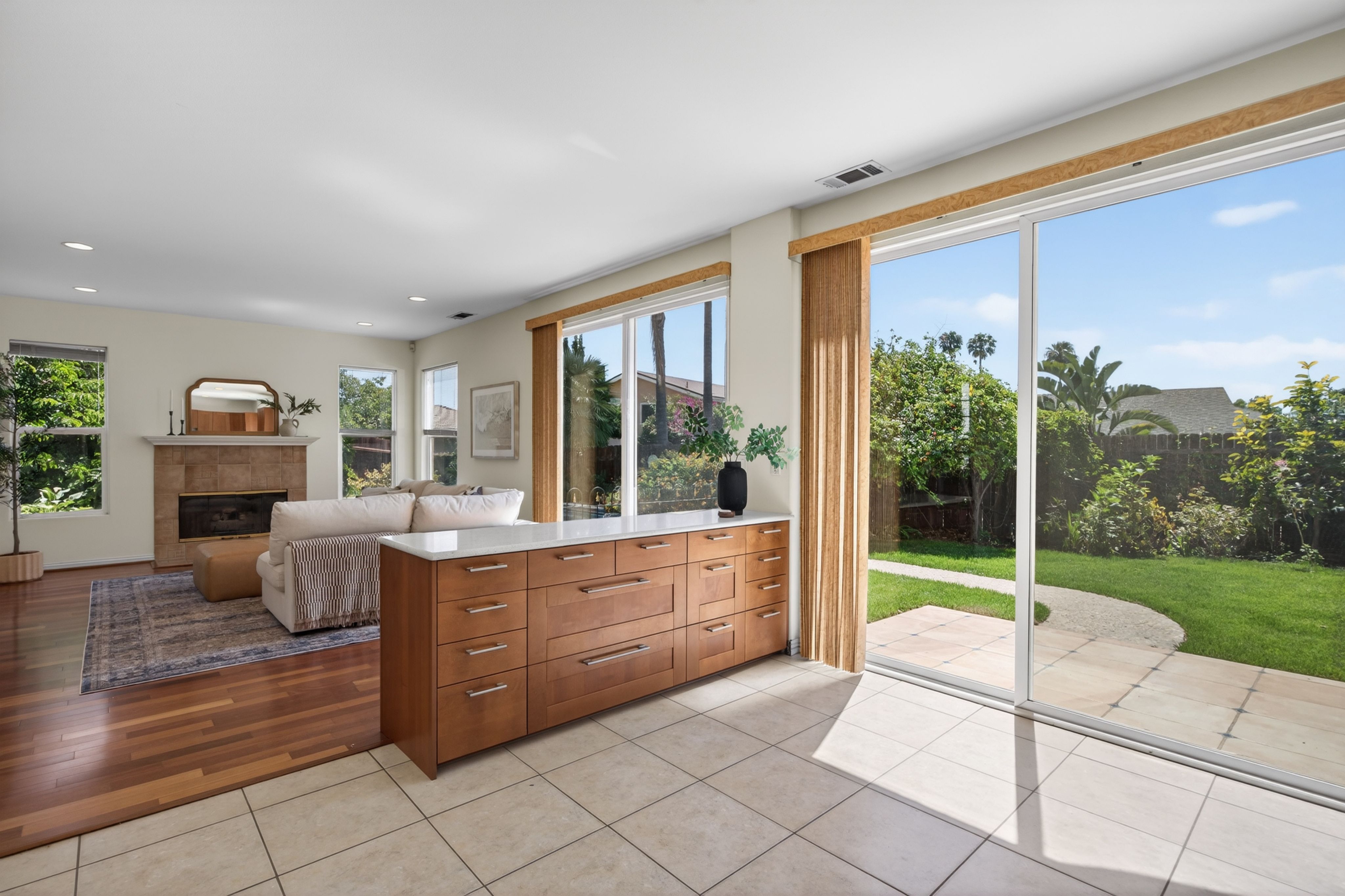  1602 Grace Court, Camarillo, CA 93010 - 物件實景