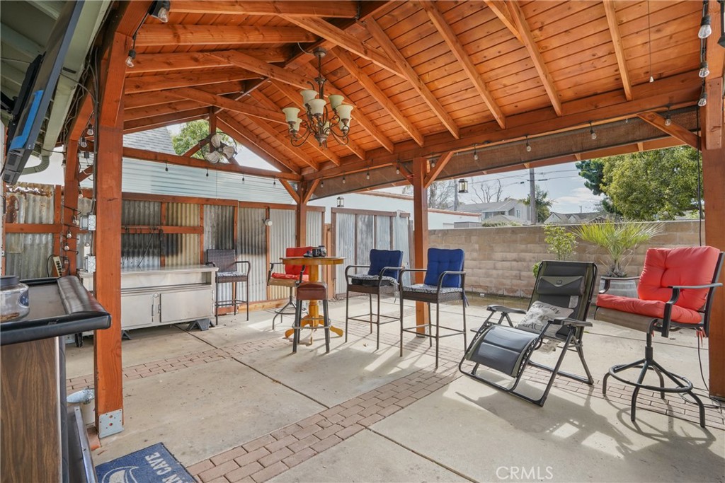 Santa Maria, California, 93454, United States, 5 Bedrooms Bedrooms, ,3 BathroomsBathrooms,Residential,For Sale,2032252