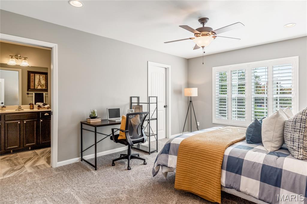 Lake St Louis, Missouri, 63367, United States, 4 Bedrooms Bedrooms, ,4 BathroomsBathrooms,Residential,For Sale,1987646