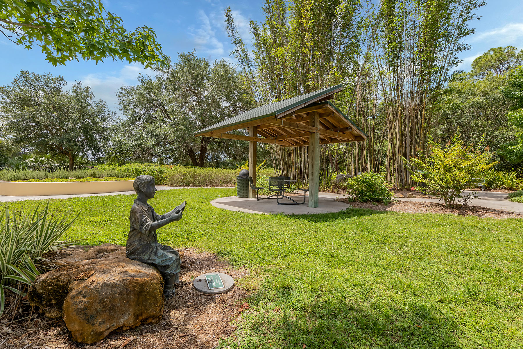 WARM MINERAL SPRINGS - 物件實景