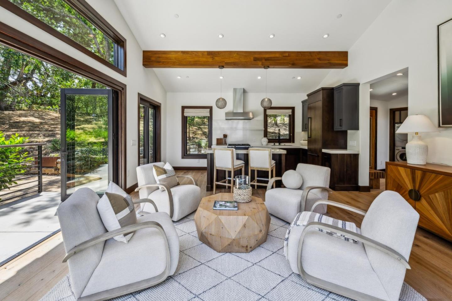 Portola Valley, California, 94028, United States, 6 Bedrooms Bedrooms, ,6 BathroomsBathrooms,Residential,For Sale,1917996