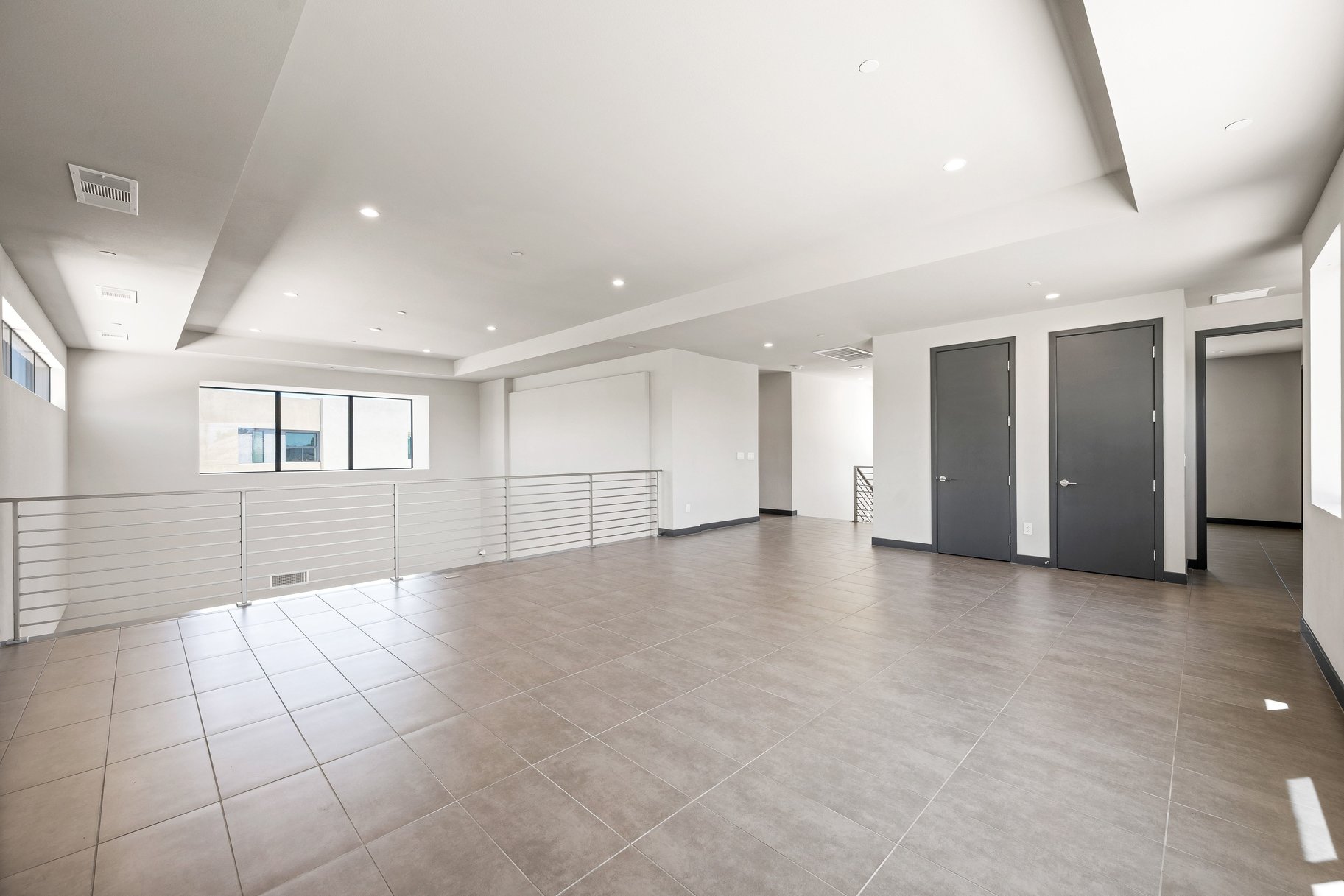 Private Contemporary Masterpiece in Las Vegas