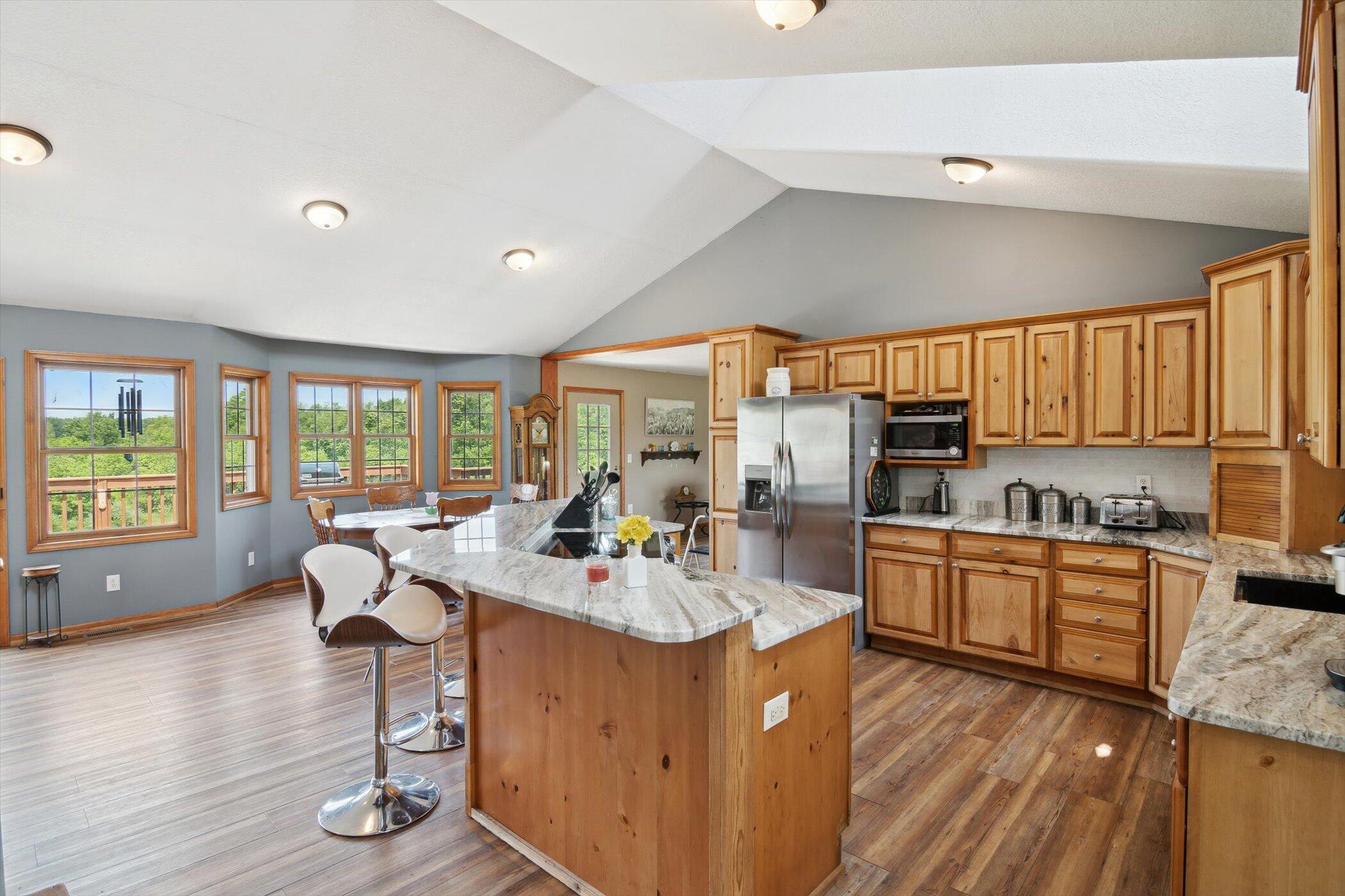 Hillsdale, Michigan, 49242, United States, 6 Bedrooms Bedrooms, ,4 BathroomsBathrooms,Residential,For Sale,1974672