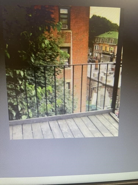 Boston, Massachusetts, 02119, United States, 6 Bedrooms Bedrooms, ,5 BathroomsBathrooms,Residential,For Sale,1863642