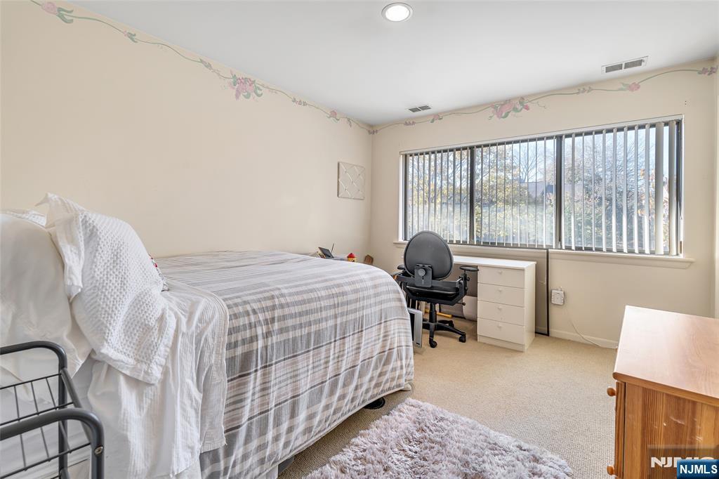 Twp of Washington, New Jersey, 07676, United States, 3 Bedrooms Bedrooms, ,3 BathroomsBathrooms,Residential,For Sale,1988270