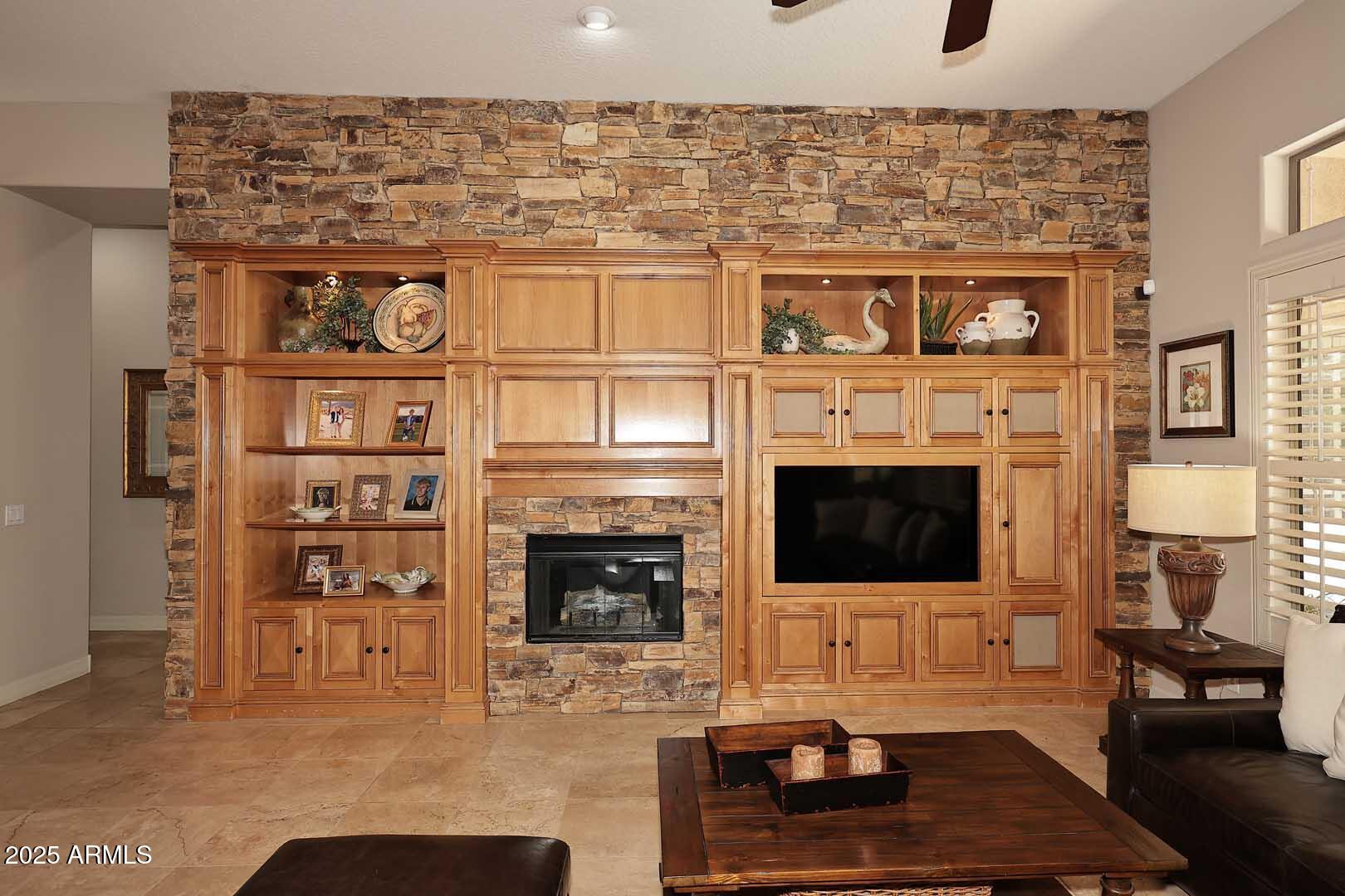 Anthem, Arizona, 85086, United States, 5 Bedrooms Bedrooms, ,Residential,For Sale,1837390