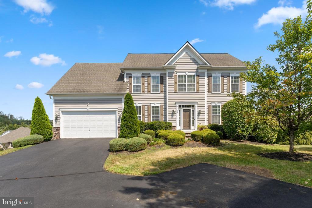 Stafford, Virginia, 22554, United States, 5 Bedrooms Bedrooms, ,4 BathroomsBathrooms,Residential,For Sale,1934341