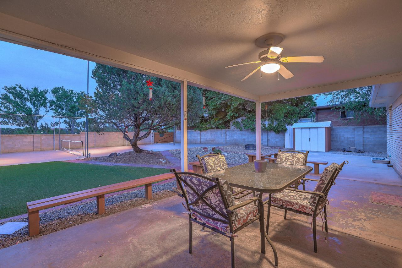 Albuquerque, New Mexico, 87109, United States, 4 Bedrooms Bedrooms, ,3 BathroomsBathrooms,Residential,For Sale,1940496