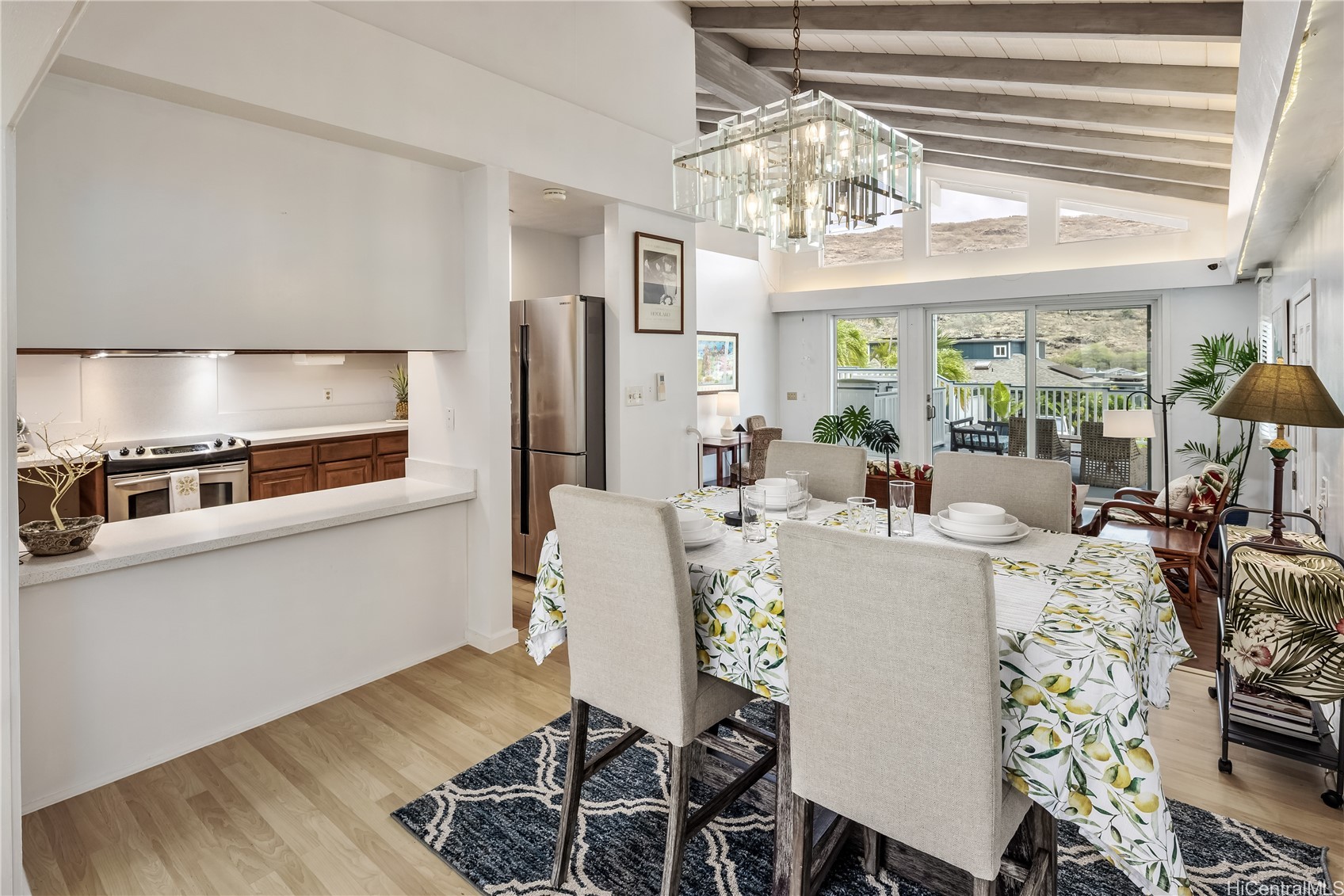 Honolulu, Hawaii, 96825, United States, 3 Bedrooms Bedrooms, ,3 BathroomsBathrooms,Residential,For Sale,1987941