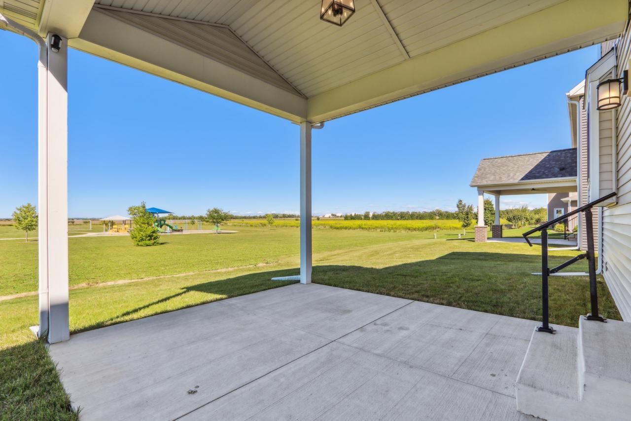 4812 Oakdale Drive, Champaign, Illinois, 61822, United States, 5 Bedrooms Bedrooms, ,4 BathroomsBathrooms,Residential,For Sale,4812 Oakdale Drive,1646863