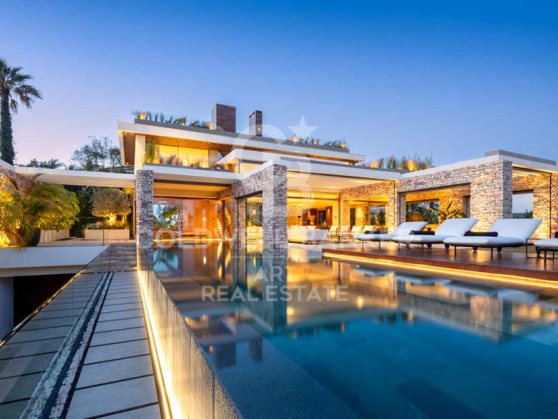 Marbella, Andalusia, ES, 5 Bedrooms Bedrooms, ,5 BathroomsBathrooms,Residential,For Sale,1766354