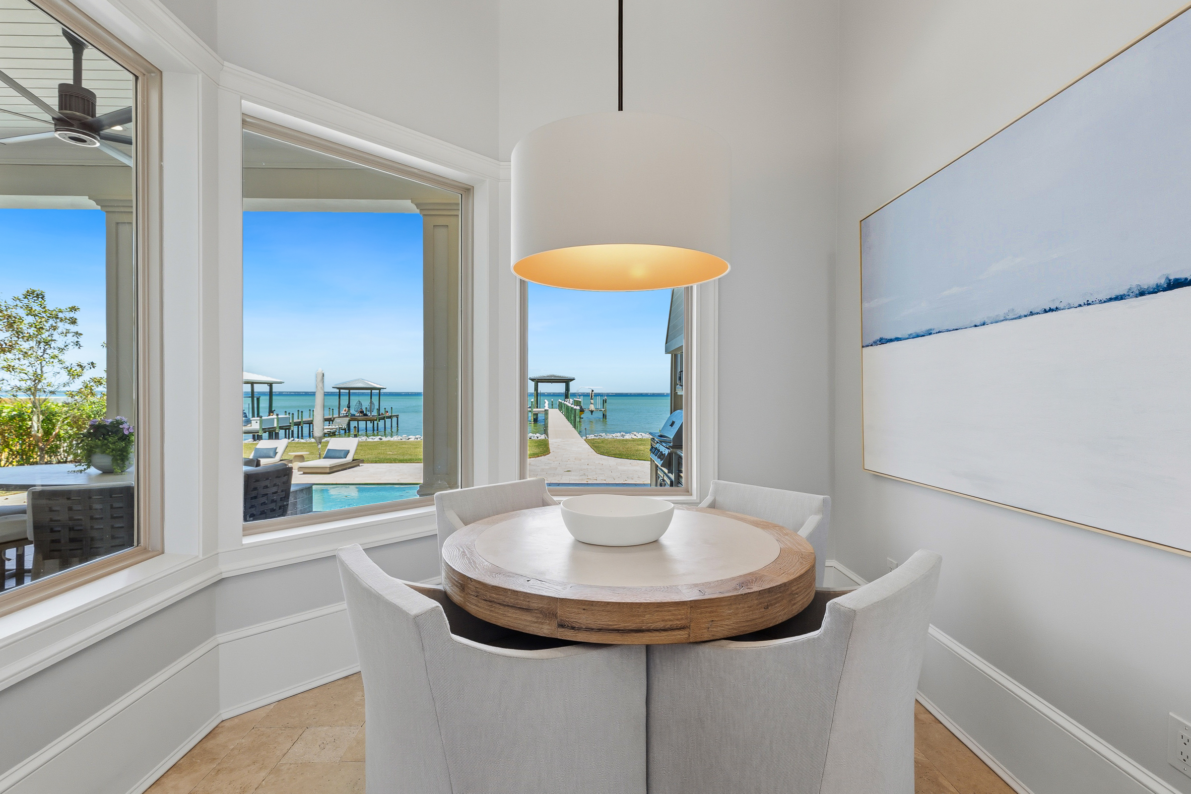  Private Bayfront Estate With Deepwater Dock And Resort-Style Outdoor Living - 物件實景