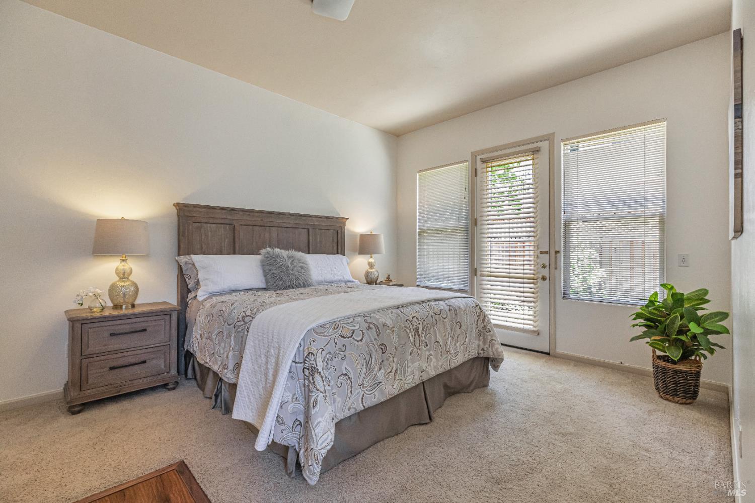 Santa Rosa, California, 95403, United States, 3 Bedrooms Bedrooms, ,2 BathroomsBathrooms,Residential,For Sale,1868703