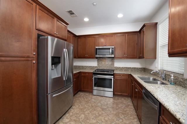 Chula Vista, California, 91913, United States, 2 Bedrooms Bedrooms, ,3 BathroomsBathrooms,Residential,For Sale,1990825