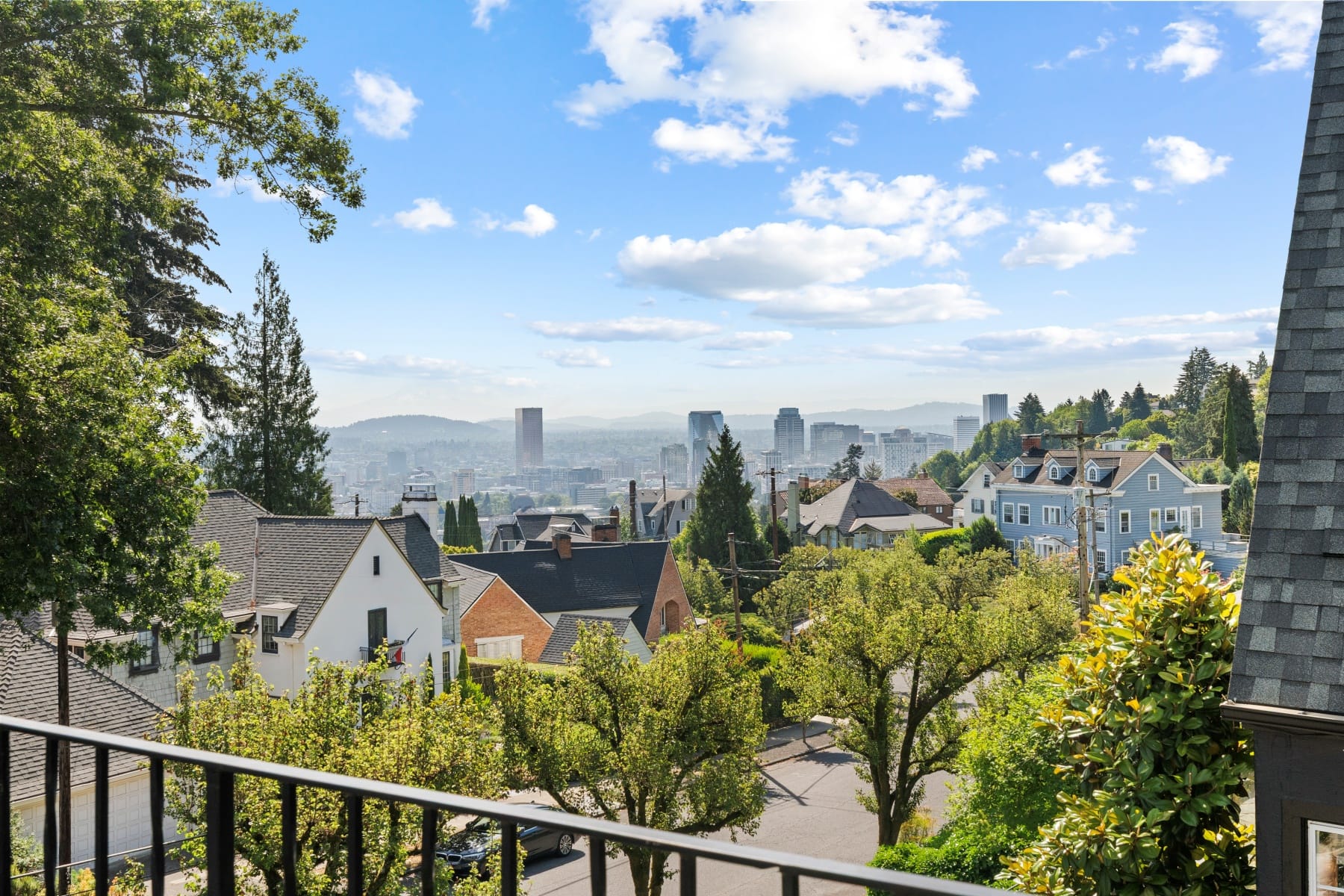  2836 NW CUMBERLAND RD Portland, OR 97210 - 物件實景