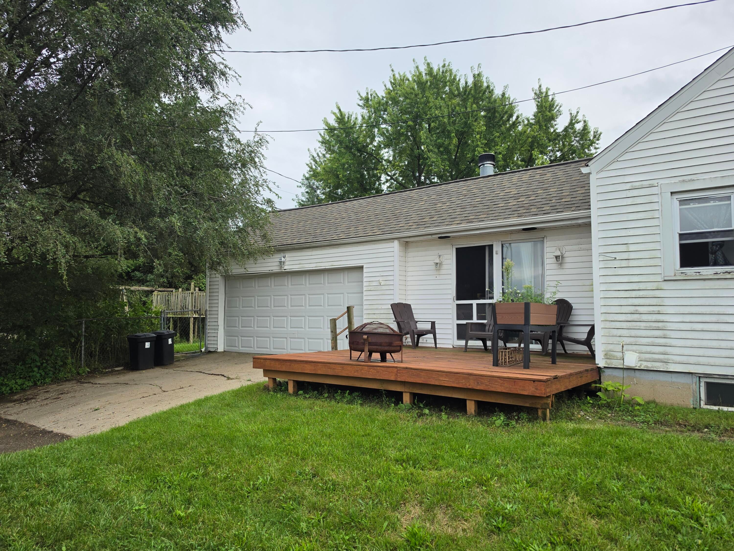 Myrlice Ct, Jackson, MI 49203 #1