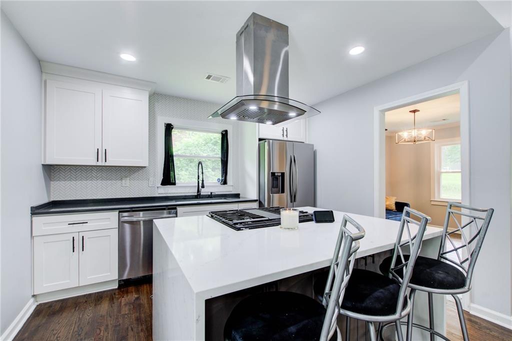 Atlanta, Georgia, 30311, United States, 4 Bedrooms Bedrooms, ,3 BathroomsBathrooms,Residential,For Sale,1856259