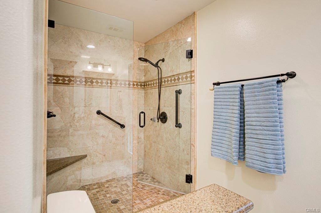 Laguna Woods, California, 92637, United States, 2 Bedrooms Bedrooms, ,Residential,For Sale,2005707