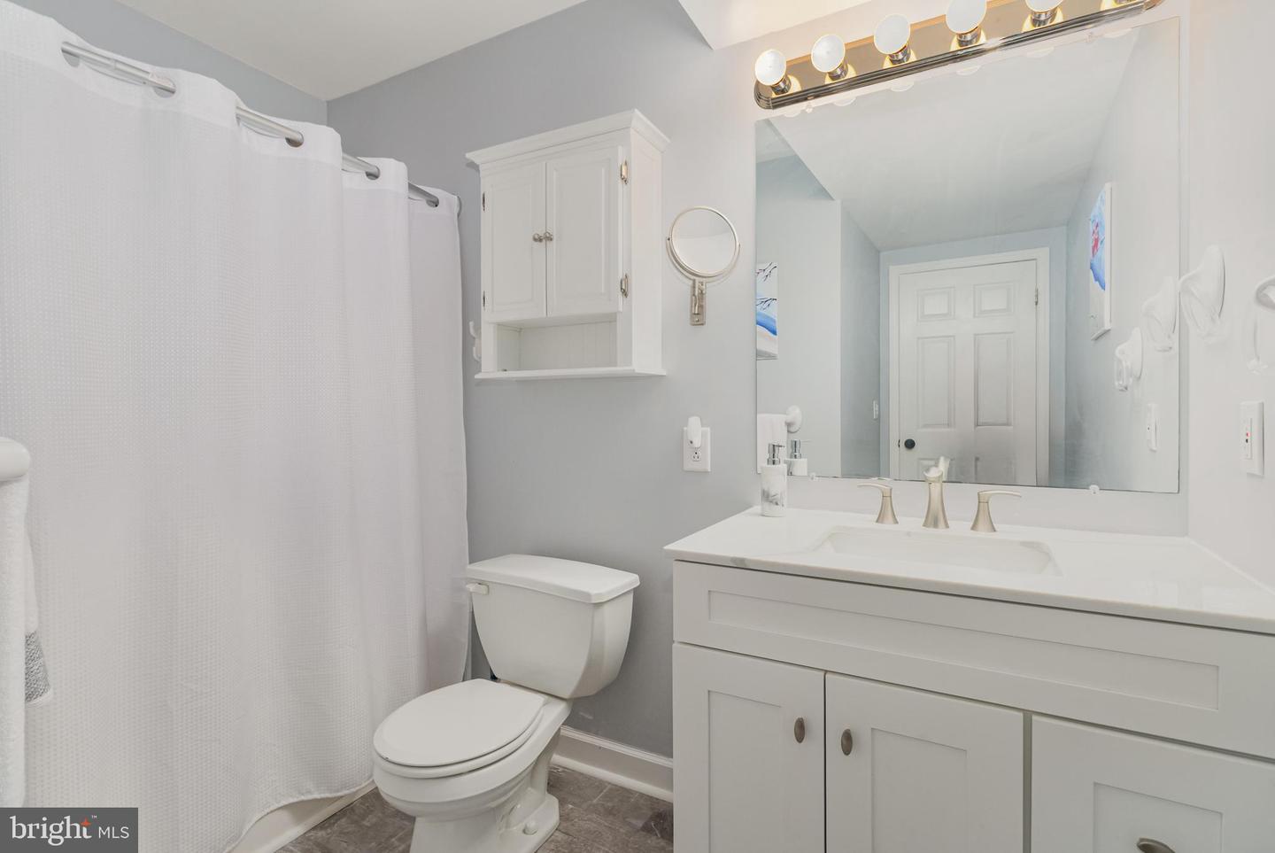 Mechanicsburg, Pennsylvania, 17050, United States, 5 Bedrooms Bedrooms, ,4 BathroomsBathrooms,Residential,For Sale,1926298