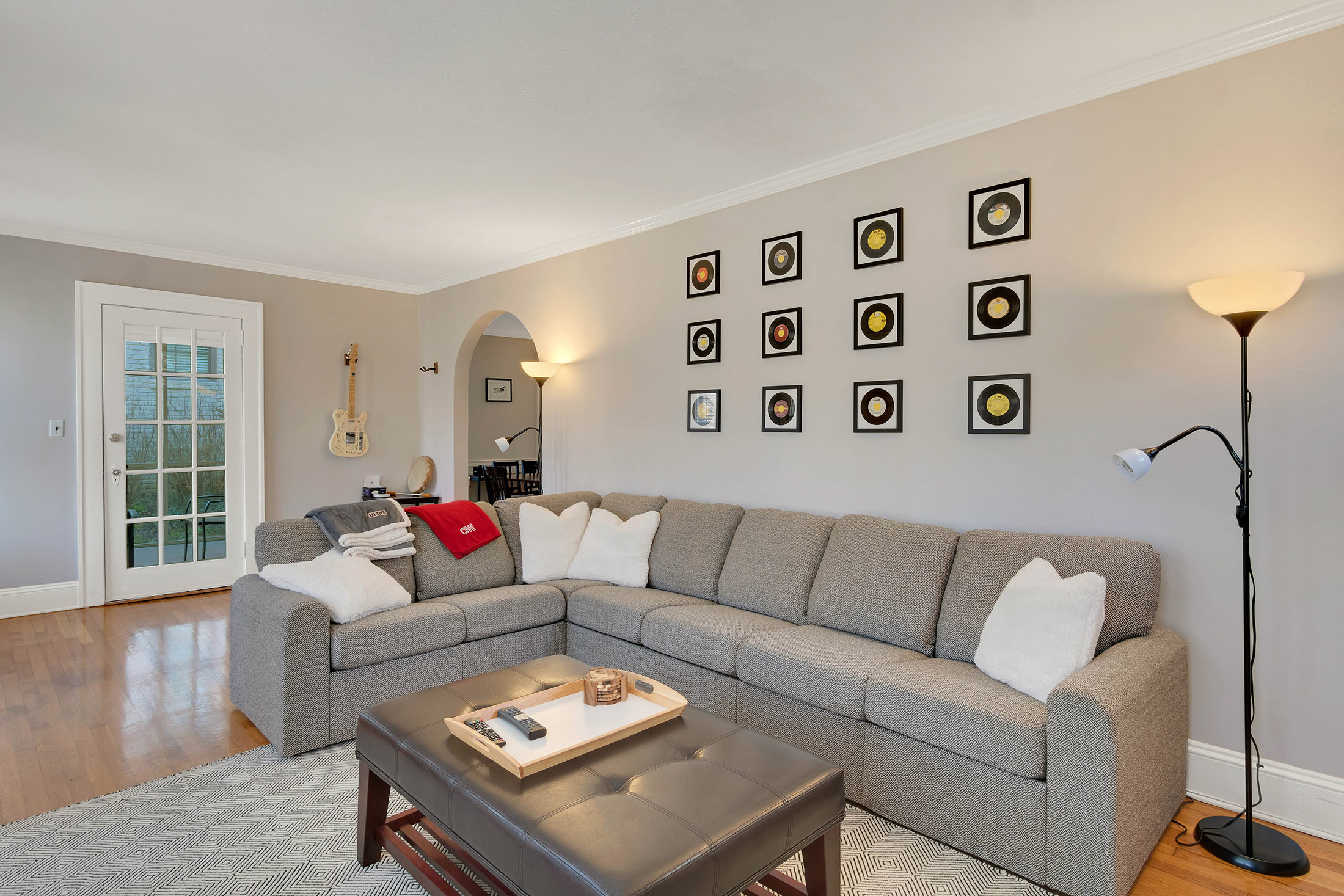  Beautifully Renovated Bungalow Perched above Orme Park in Virginia-Highland - 物件實景