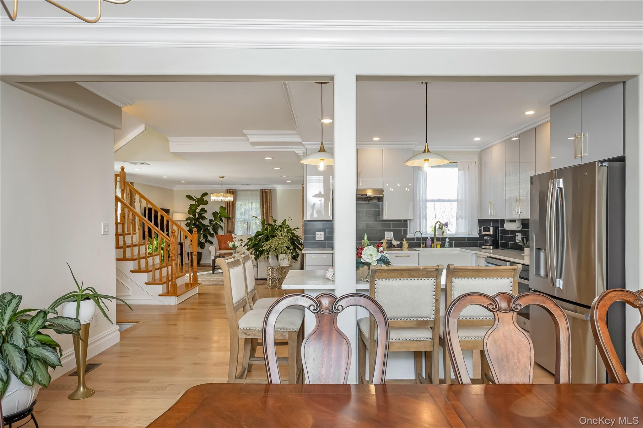 Farmingdale, New York, 11735, United States, 4 Bedrooms Bedrooms, ,3 BathroomsBathrooms,Residential,For Sale,1942122