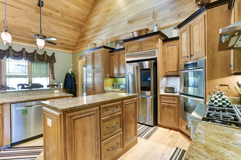 4167 Downings Creek Road, Hayesville, North Carolina, 28904, United States, 4 Bedrooms Bedrooms, ,4 BathroomsBathrooms,Residential,For Sale,4167 Downings Creek Road,1489998