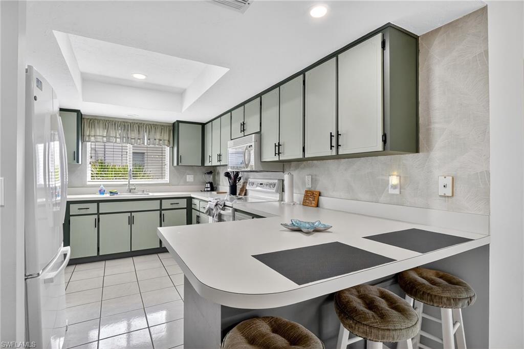 Cape Coral, Florida, 33904, United States, 3 Bedrooms Bedrooms, ,2 BathroomsBathrooms,Residential,For Sale,1961352