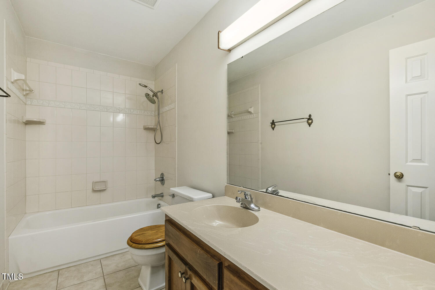 Fuquay Varina, North Carolina, 27526, United States, 3 Bedrooms Bedrooms, ,3 BathroomsBathrooms,Residential,For Sale,1879363
