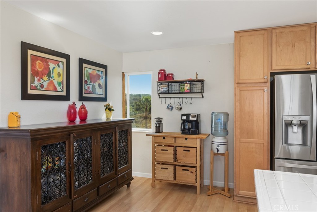 Temecula, California, 92590, United States, 4 Bedrooms Bedrooms, ,5 BathroomsBathrooms,Residential,For Sale,1795707