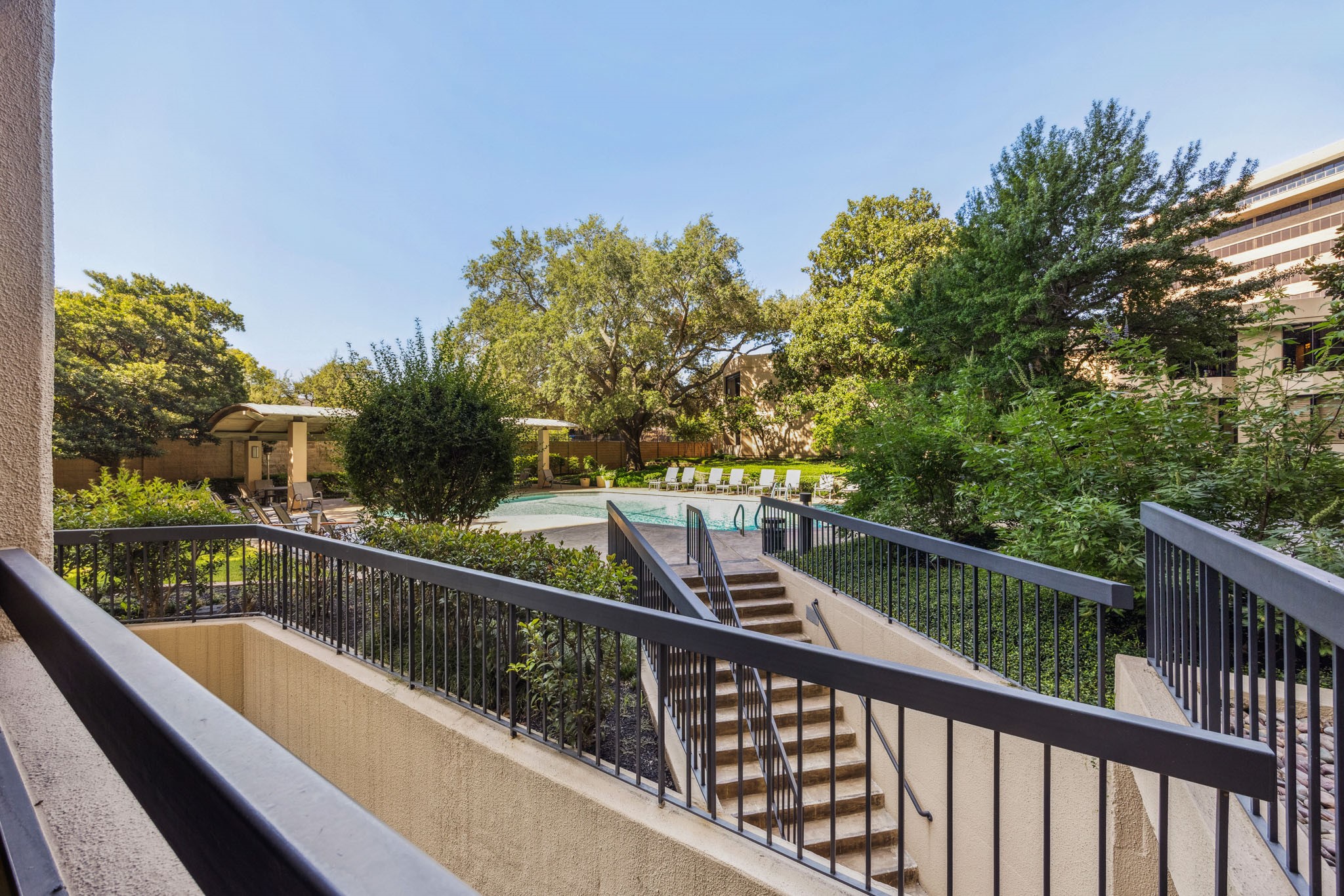  5555 Del Monte Drive #102 - 物件實景