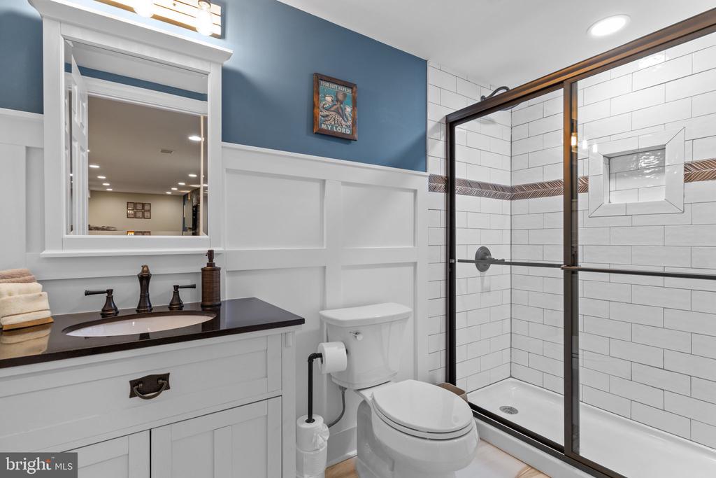 New Hope, Pennsylvania, 18938, United States, 4 Bedrooms Bedrooms, ,4 BathroomsBathrooms,Residential,For Sale,2003111