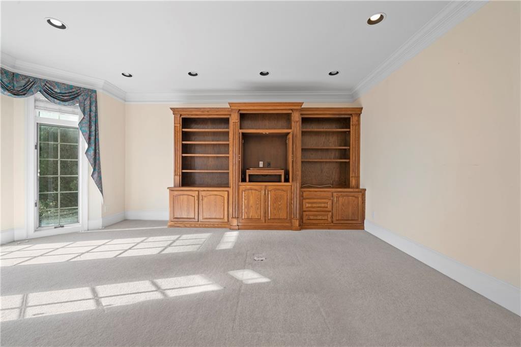 Gainesville, Georgia, 30506, United States, 5 Bedrooms Bedrooms, ,5 BathroomsBathrooms,Residential,For Sale,1996488