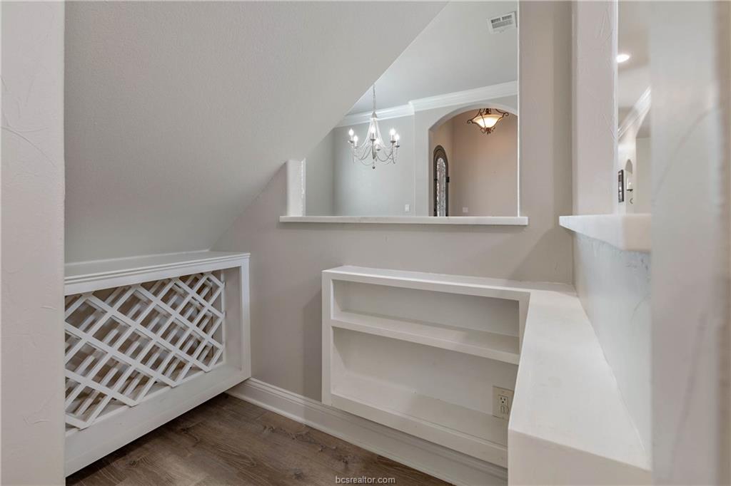 9412 Belgrave Square, Iola, Texas, 77861-4686, United States, 5 Bedrooms Bedrooms, ,5 BathroomsBathrooms,Residential,For Sale,9412 Belgrave Square,1685501