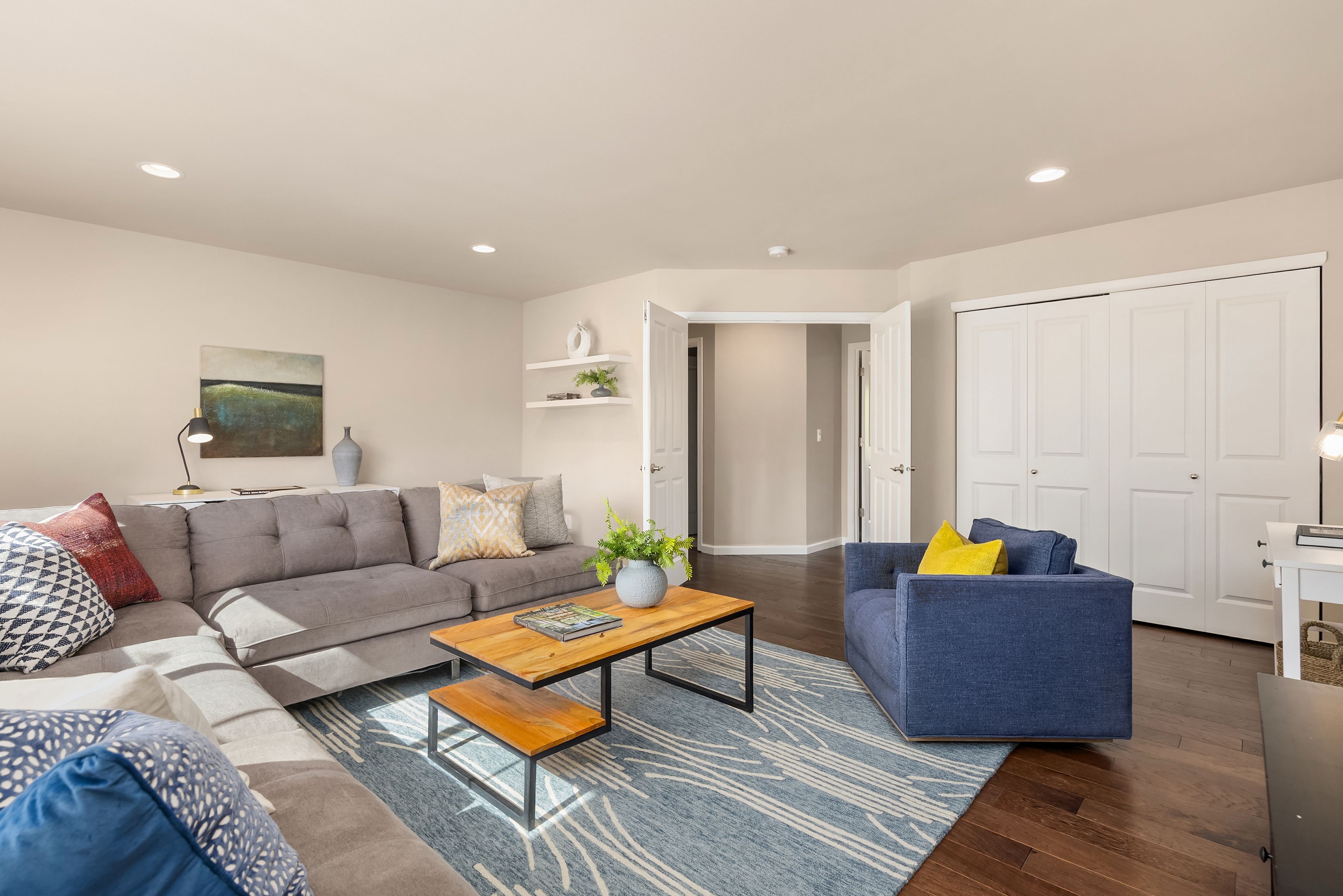  396 Ashbury Court Northwest, Bainbridge Island, WA 98110 - 物件實景