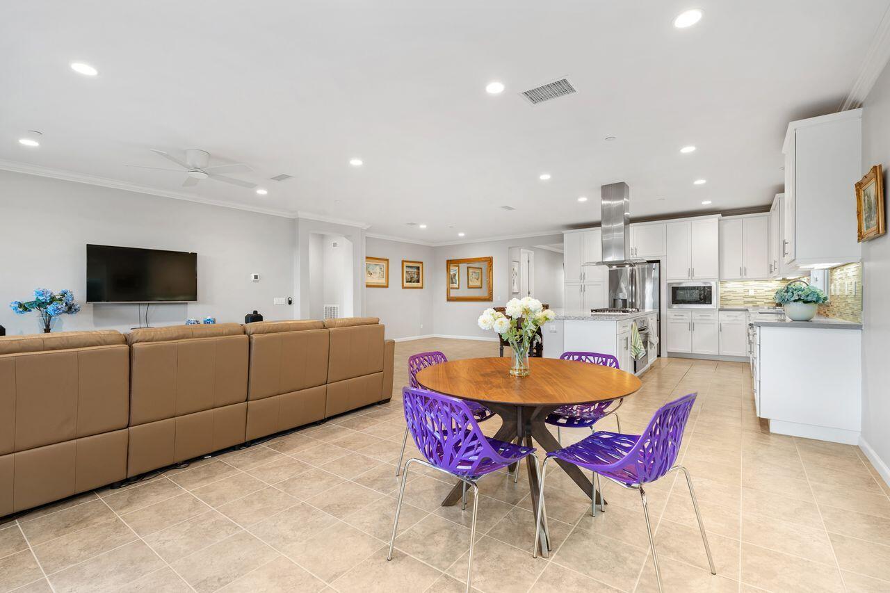 Indio, California, 92201, United States, 3 Bedrooms Bedrooms, ,2 BathroomsBathrooms,Residential,For Sale,1920022