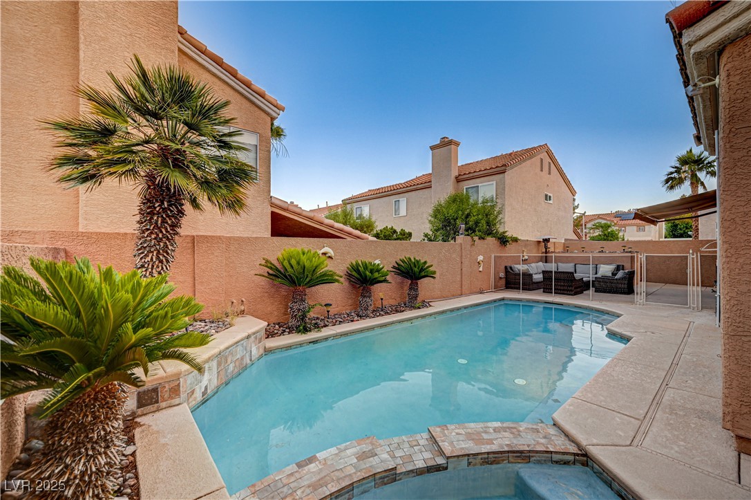 Las Vegas, Nevada, 89134, United States, 4 Bedrooms Bedrooms, ,3 BathroomsBathrooms,Residential,For Sale,1998518