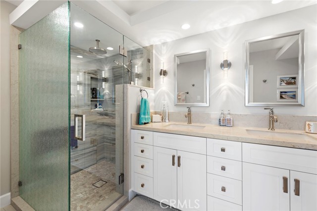 San Clemente, California, 92672, United States, 2 Bedrooms Bedrooms, ,3 BathroomsBathrooms,Residential,For Sale,1763728