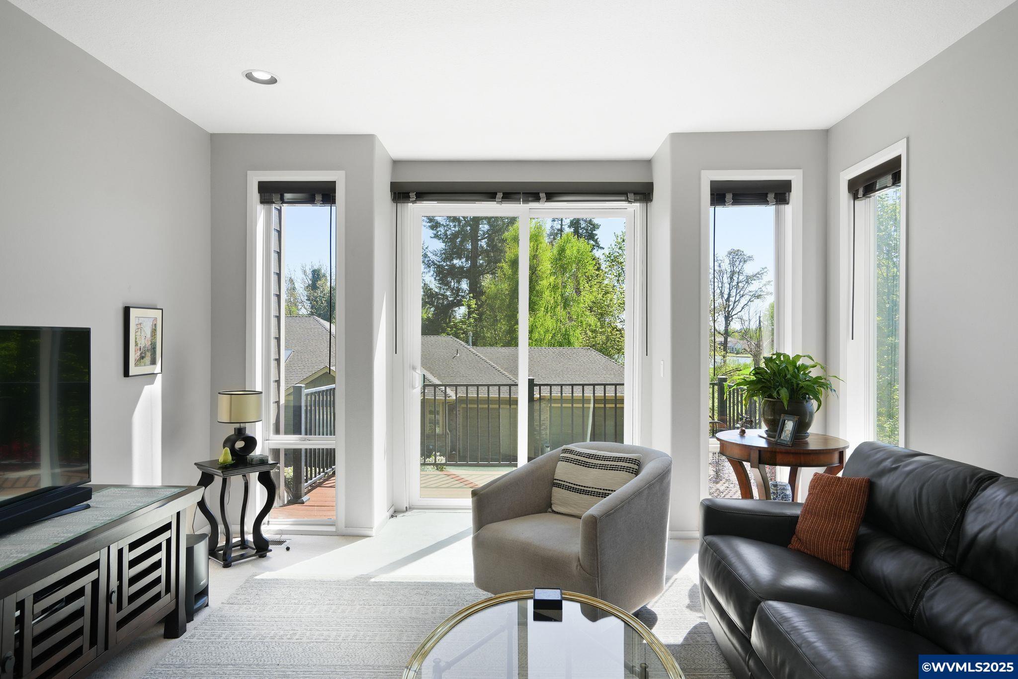 Keizer, Oregon, 97303, United States, 4 Bedrooms Bedrooms, ,3 BathroomsBathrooms,Residential,For Sale,1786447