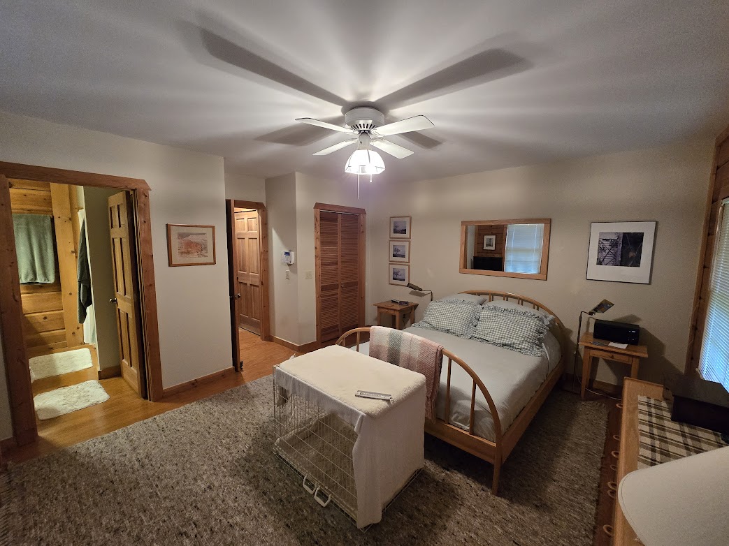 Warrensville, North Carolina, 28693, United States, 2 Bedrooms Bedrooms, ,2 BathroomsBathrooms,Residential,For Sale,1982340