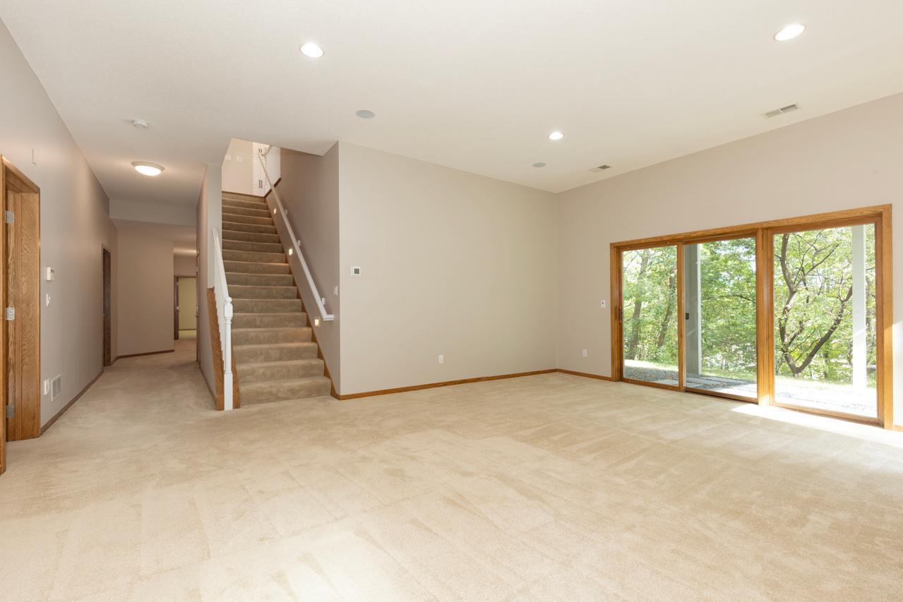 Eden Prairie, Minnesota, 55344, United States, 5 Bedrooms Bedrooms, ,3 BathroomsBathrooms,Residential,For Sale,1940056