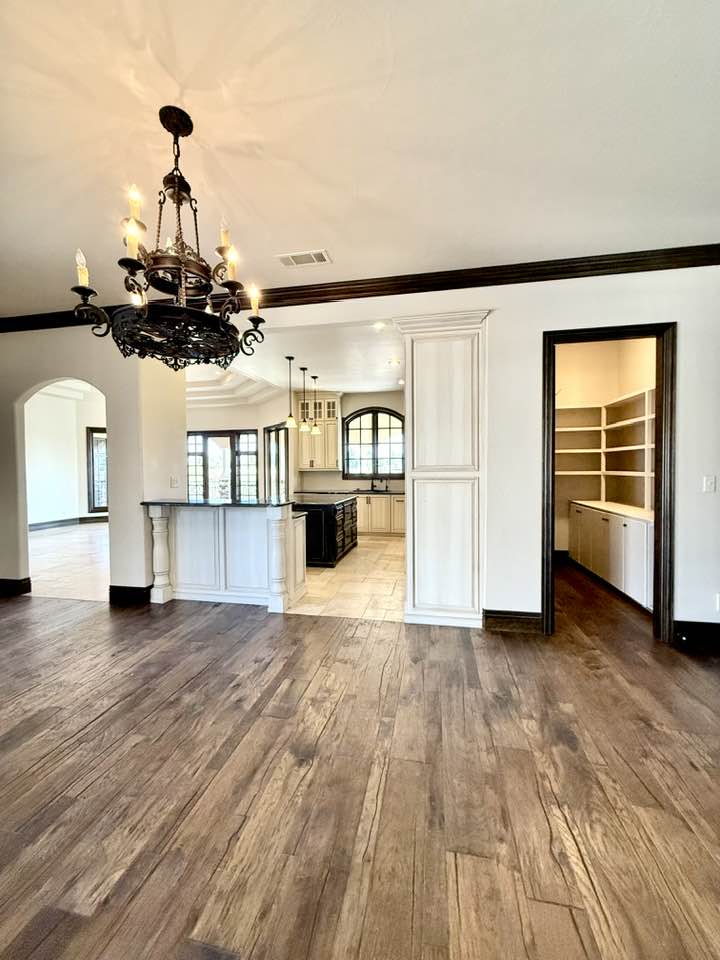 Carlsbad, New Mexico, 88220, United States, 4 Bedrooms Bedrooms, ,6 BathroomsBathrooms,Residential,For Sale,1974885